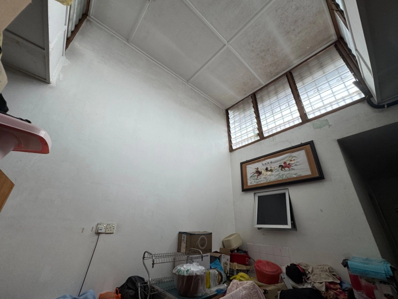 1 Storey TAMAN EHSAN Kepong, Actual, RENO, FULLY Extended, Low Deposit