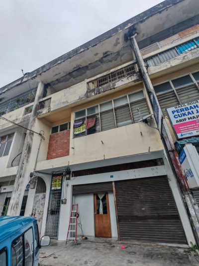 Ground floor Shop - Taman Tuanku Jaafar @ Senawang, Seremban - Ready unit