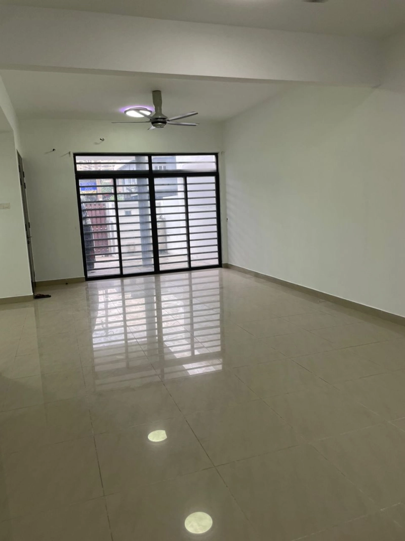 3 STOREY SENTUL IMPIAN SENTUL, Actual, PART/FURNISHED, Move In Ready