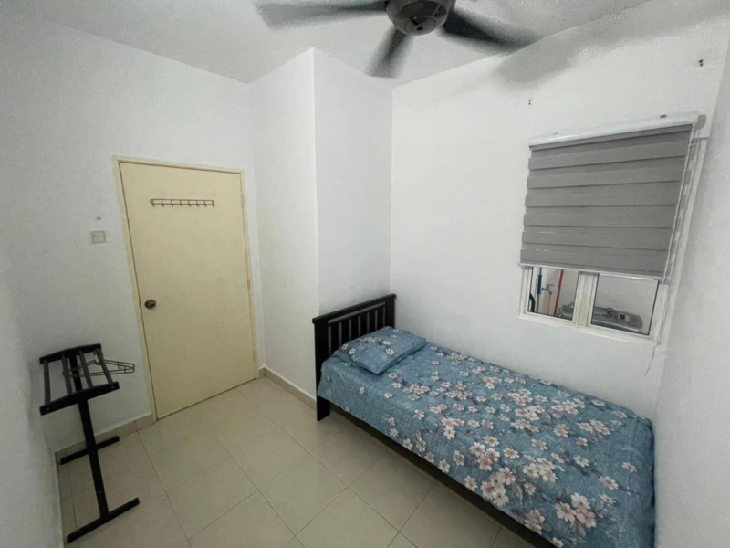 BANJARIA COURT CONDO BATU CAVES