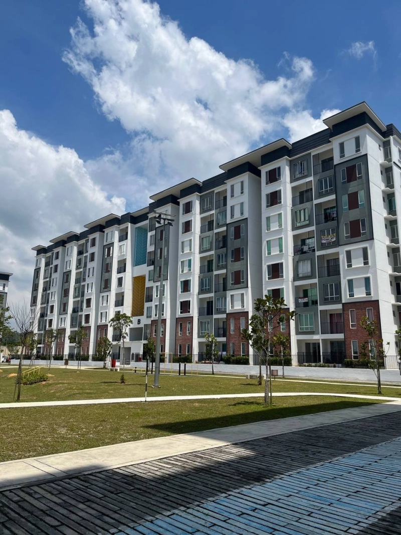 GROUND FLOOR FREEHOLD  OPEN  FLEXIBLE DEPOSIT APARTMENT TUNAS RESIDENSI NADA BIDARA,  SENDAYAN  SEREMBAN, NEGERI SEMBILAN