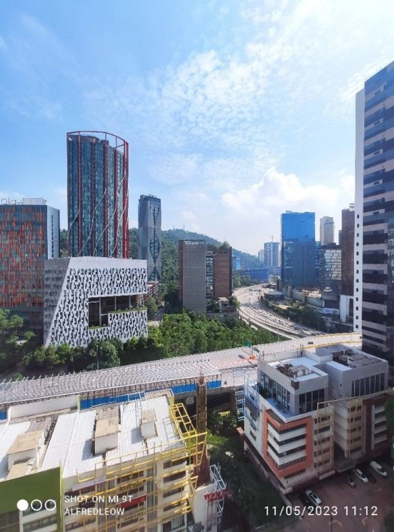 SUPER Location New Painting NEO DAMANSARA 421sf Partly 500m MRT, IKEA