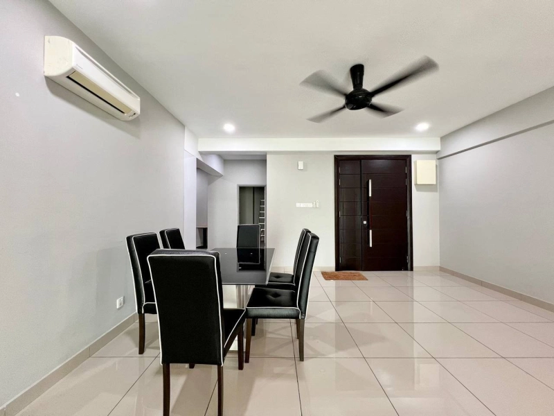 Summerton Bayan Lepas Seaview 2584sf Corner Queensbay mall area