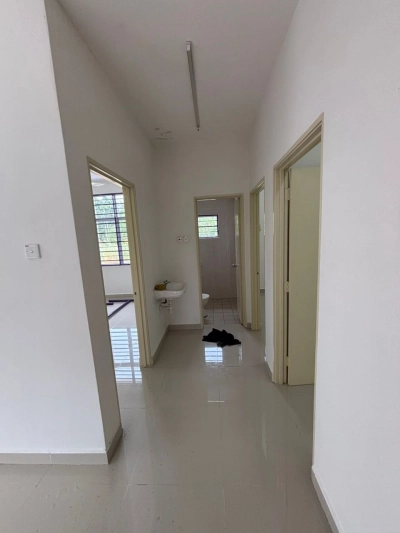 MAHKOTA HILLS LENGGENG BUNGALOW