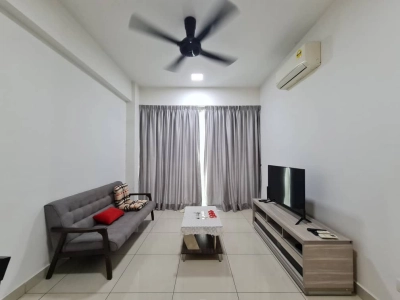 Tropicana Bay Condo Bayan Lepas 872sf 2 Car Park Furnished & Renovated