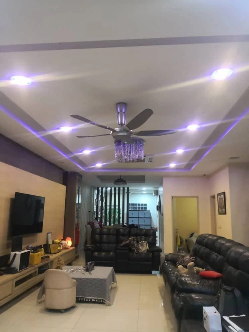 3 STOREY PERDANA RESIDENCE 2 SELAYANG, Actual, Freehold, FULLY RENO, Low Deposit