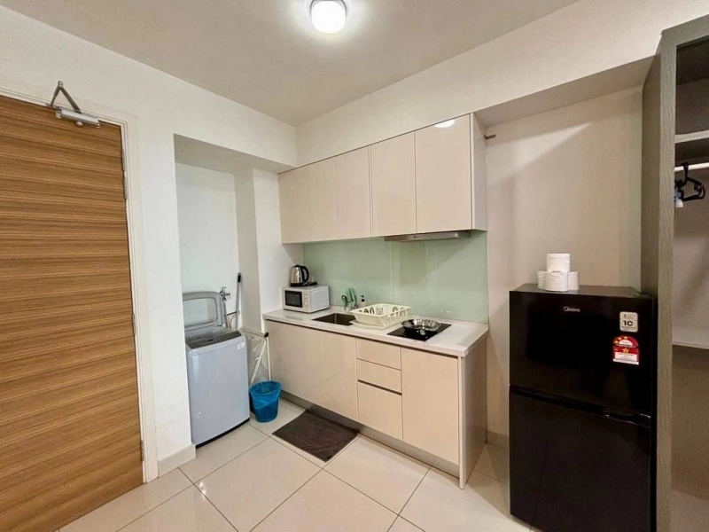 Fully Furnished High-Level Studio in Puteri Harbour