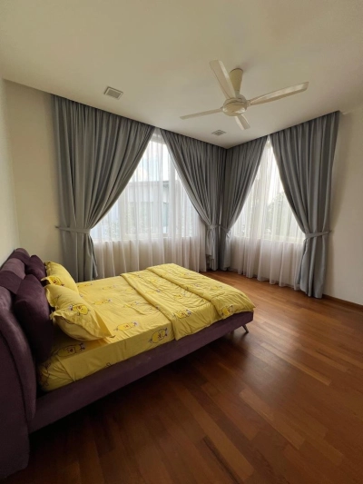 3 Storey BUNGALOW PARK MANOR SIERRAMAS Sungai Buloh, Actual, Fully Reno, Low Deposit