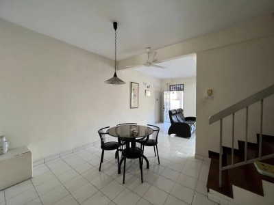 2 Storey Terrace Lintang Bayan Sungai Ara Furnished & Renovated