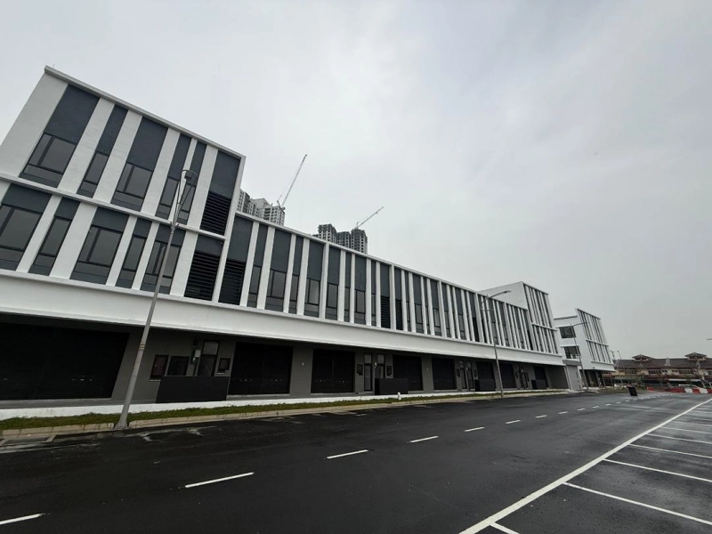 2 Storey SHOP JRK DELTA PJS 3 Taman Medan PJ,  NEW UNIT, Move In Ready
