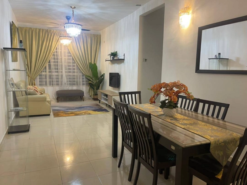 BANJARIA COURT CONDO BATU CAVES