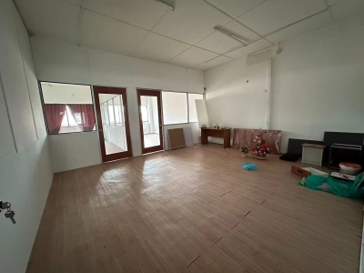 Ipoh Garden 1st Floor Shop For Rent
