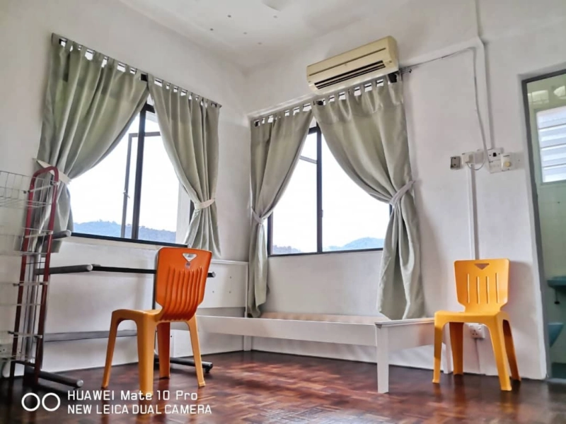 University Heights Sungai Dua Gelugor 1 car park 800sf Good conditions