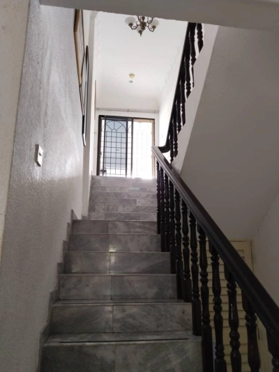2 STOREY BUNGALOW TAMAN PETALING KEPONG, Actual, CORNER LOT, Renovated, Low Deposit
