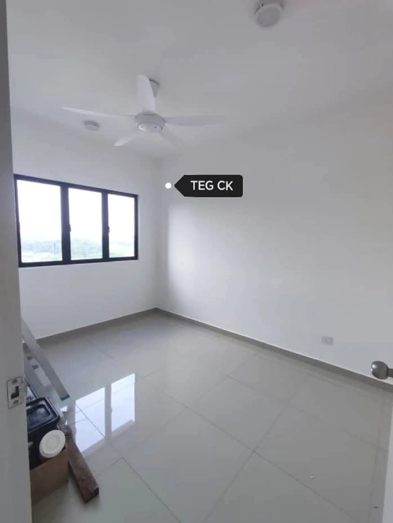 Setia Eco Ardence Huni Residence Middle Floor Partially Furnished Unit
