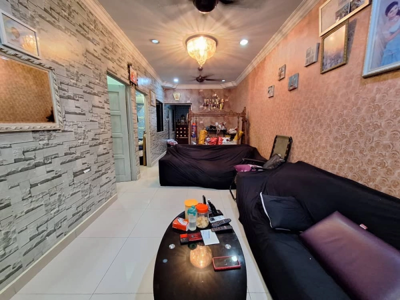 Taman Selaseh, Batu Caves, Gombak Single Storey Terrace House -For Sale