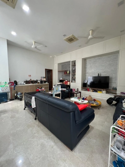 3 Storey BUNGALOW PARK MANOR SIERRAMAS Sungai Buloh, Actual, Fully Reno, Low Deposit
