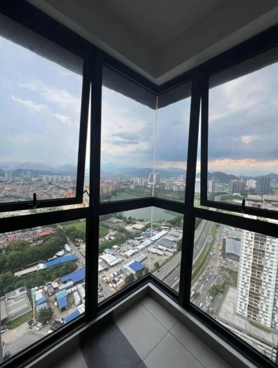 M LUNA SERVICE RESIDENCE, Actual, PARTIALLY FURNISHED, Move In Ready
