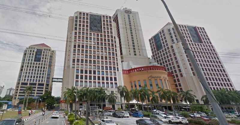 Office lot @ Amcorp Mall