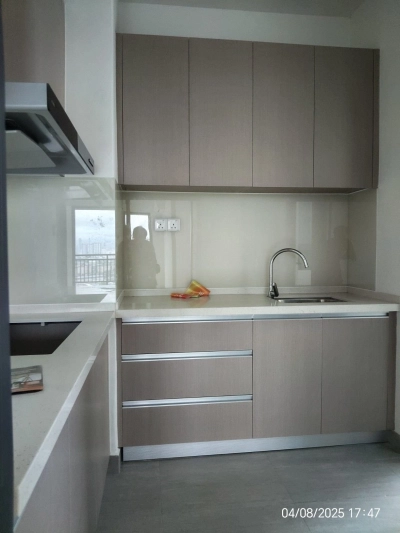 KL North, Taman Wahyu Brand New Lake City Baron 872sf (2 CP Limited Unit) Partly Furnished, Sunset Lake View