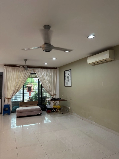 3 STOREY TAMAN SERI BUKIT SEGAMBUT, Actual, FULLY RENO, Low Deposit