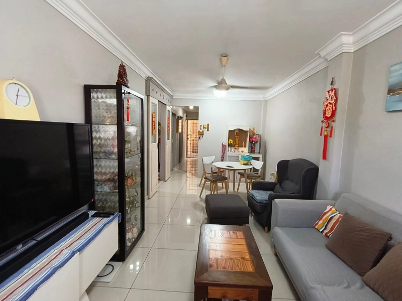 PERMAI APARTMENT DAMANSARA DAMAI, Actual, CORNER, LEVEL1, Fully Renovated