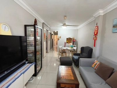 PERMAI APARTMENT DAMANSARA DAMAI, Actual, CORNER, LEVEL1, Fully Renovated