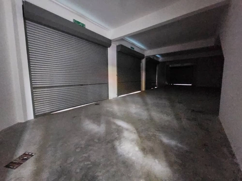 2 Storey Shop TAMAN SRI MUDA Shah Alam, CORNER LOT, Move In Ready