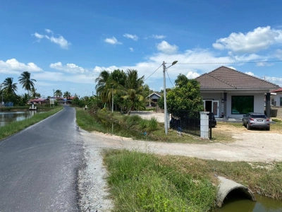kuala kedah alor star bungalow for rent.3bedroom,fully furnish