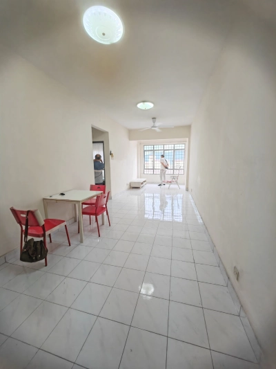 SURIA KIP DAMANSARA APARTMENT KEPONG, Actual, Freehold, RENOVATED, Low Deposit