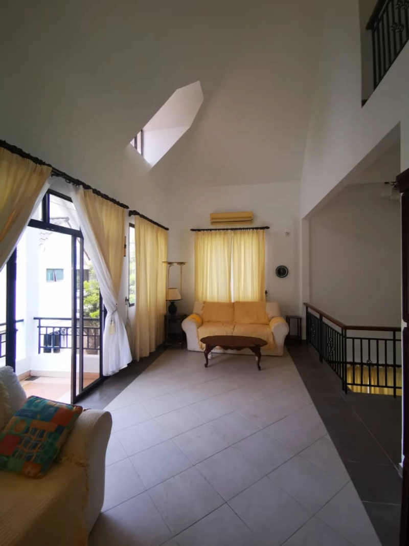 Ferringhi Villa 3½-Storey Bungalow | Sea View | Fully Reno