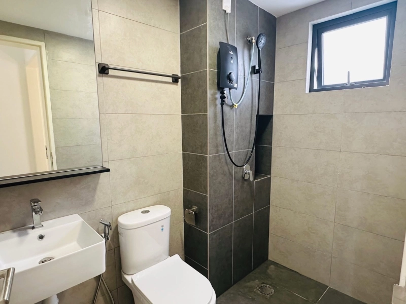 Master Room @ D'Erica Residences