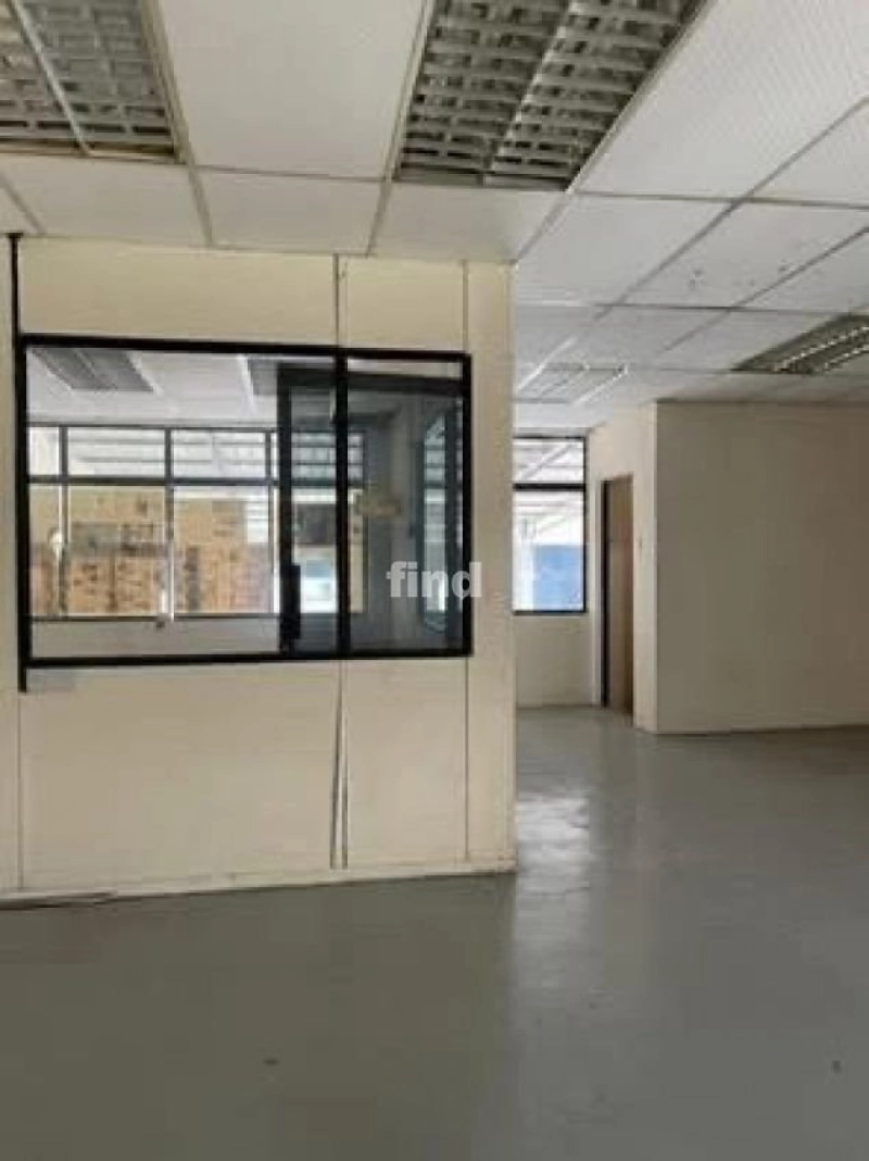 🏭 [FOR RENT] 2 Storey Warehouse/Factory @ Lorong Industri Ringan, Juru