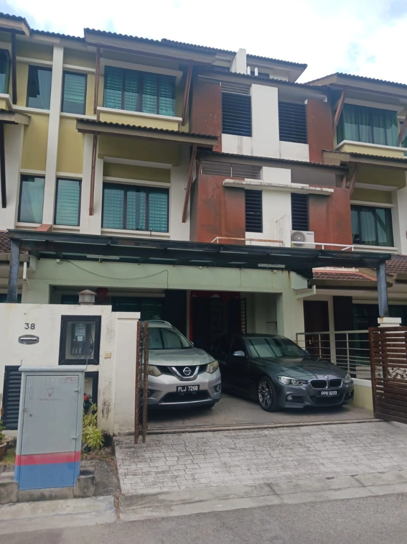 3-sty Terrace Southbay (Batu Muang)
