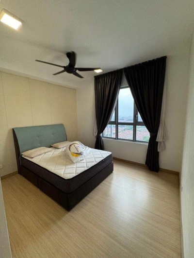 Fully furnished studio unit