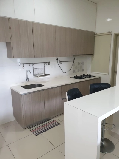 Bandar Uda Utama Raffles Suites 2Rooms 2Baths Fully Furnished Unit For Rent