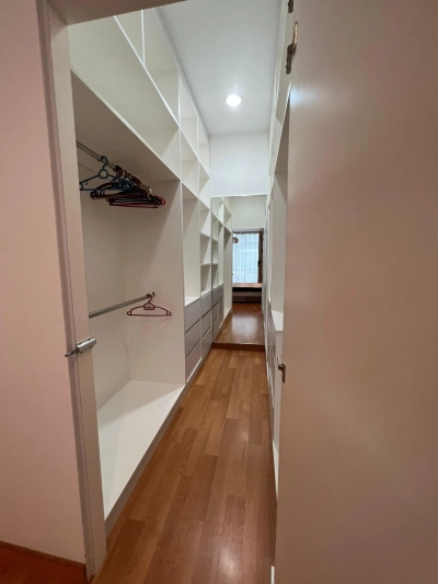 3 Storey PERDANA RESIDENCE 2 Selayang, Actual, END LOT, Facing NORTH, Low Deposit