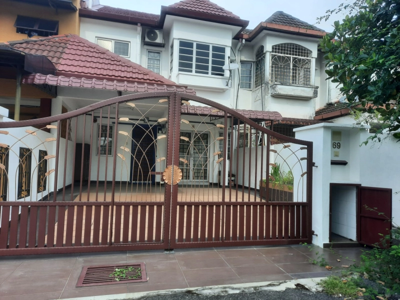 USJ 12 Double Storey House Intermediate 20 x 60 Subang Jaya