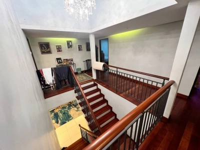 TAMAN PERMATA KL CORNER LOT