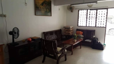 Desa setapak 2.5 story furnish house