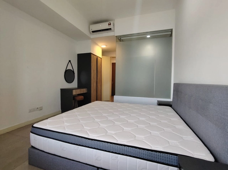 Imperio Fully Furnished Dual Key Unit with Seaview For Rent