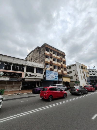 Kedai 5 Tingkat Untuk Dijual Pusat Bandar Kuala Terengganu