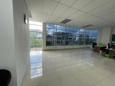 Semi Detached Factory @ Silc Gelang Patah for Sale