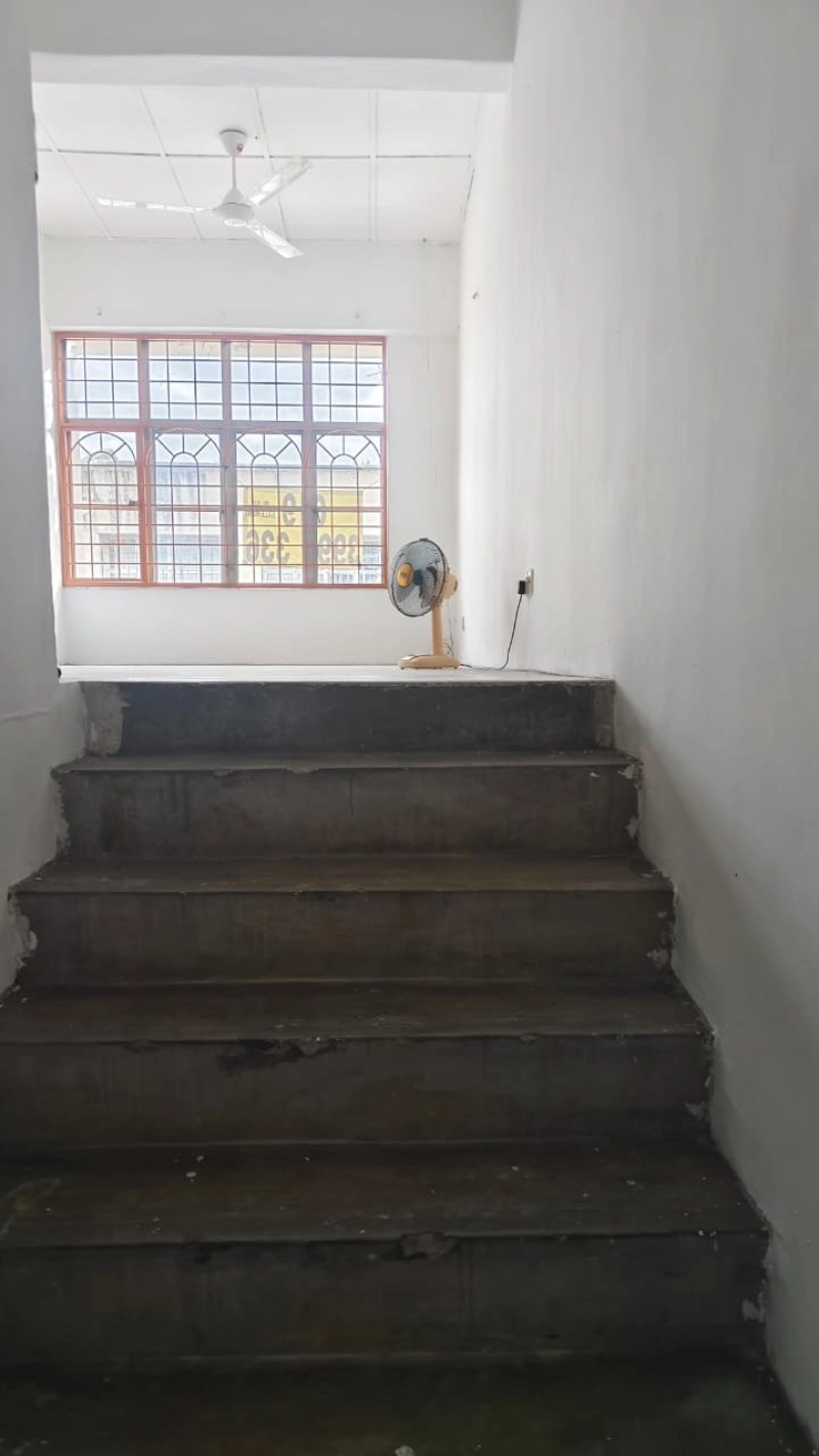 pusat bandar puchong utama taman wawasan puchong jaya selatan ldp highway