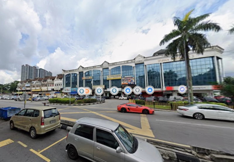 4 Storey SHOP MEDAN BATU CAVES, Actual, CORNER LOT, Facing Main Road, Low Deposit
