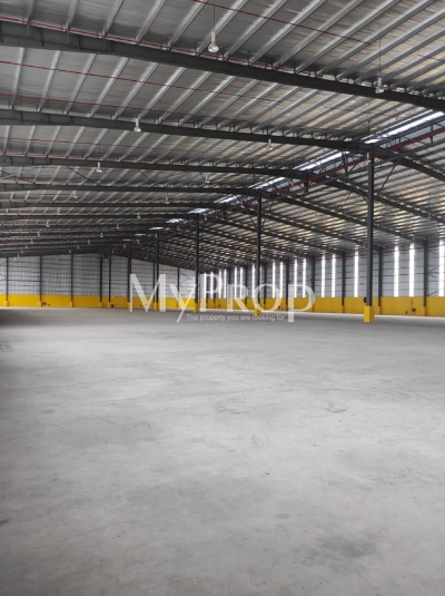 🏢 [FOR RENT] 𝐇𝐢𝐠𝐡-𝐒𝐩𝐞𝐜 𝐖𝐚𝐫𝐞𝐡𝐨𝐮𝐬𝐞𝐬 @ 𝐏𝐊𝐅𝐙 – 𝐏𝐨𝐫𝐭 𝐊𝐥𝐚𝐧𝐠