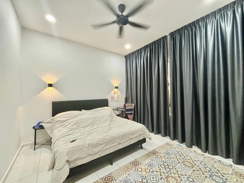Silverscape Luxury Residences For Rent