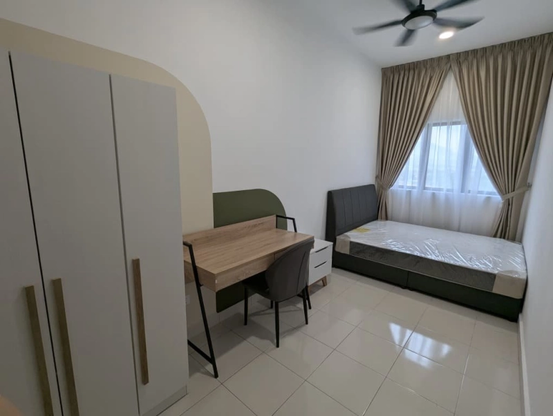 3r2b Whole unit for rent at Youth City Residence @ Nilai