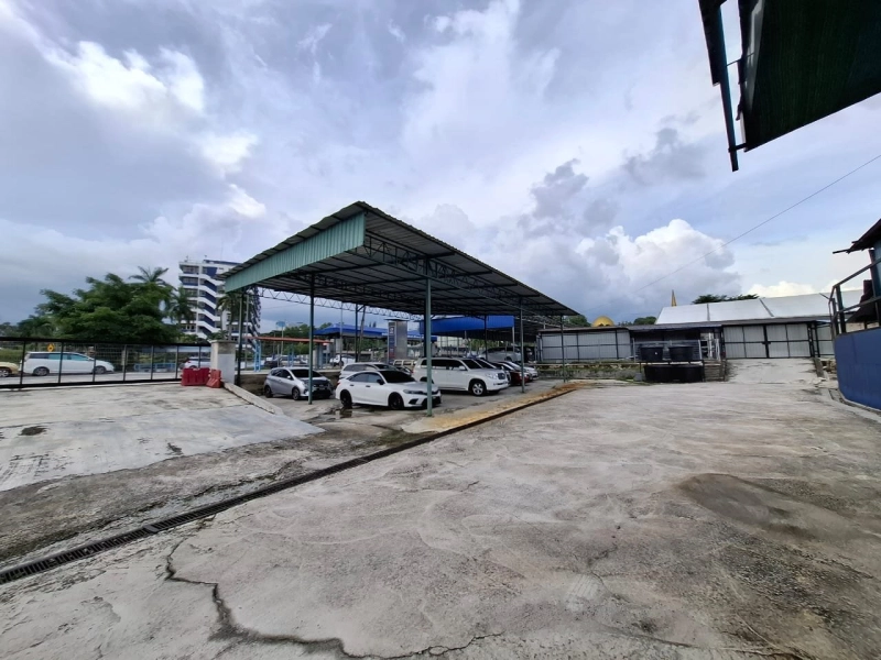Commercial Lot Showroom For Rent Opportunity Batu 9 Cheras ( SET B )