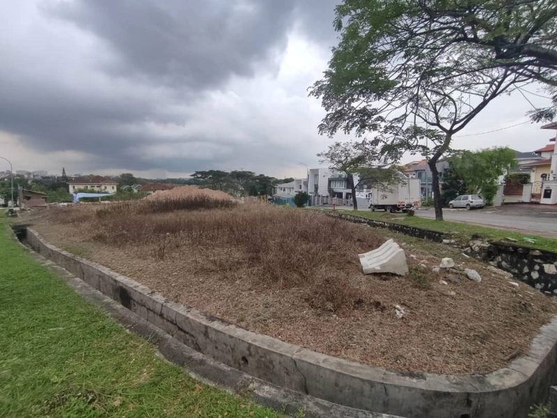 SEKSYEN 7 SHAH ALAM BANGLO LOT